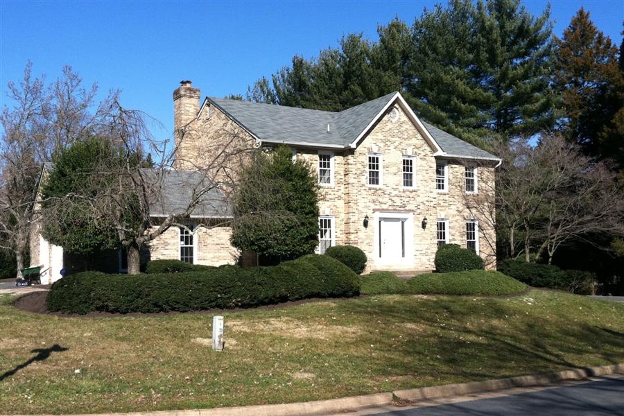 1005 Northwoods Trl McLean VA 22102
