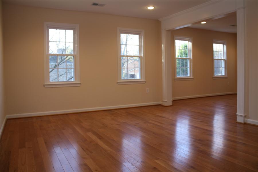1005 Northwoods Trl McLean VA 22102