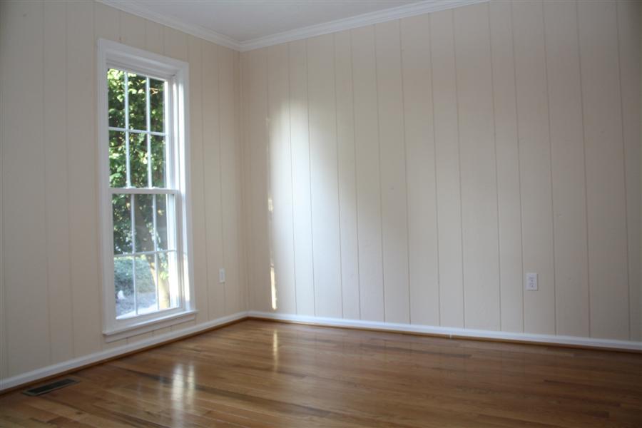 1005 Northwoods Trl McLean VA 22102