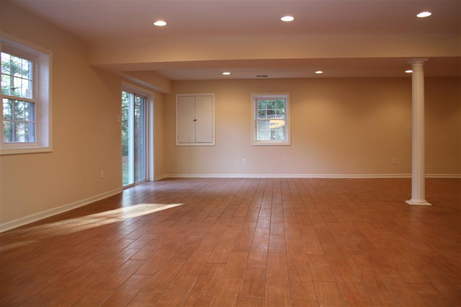 1005 Northwoods Trl McLean VA 22102
