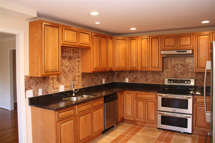 1005 Northwoods Trl McLean VA 22102