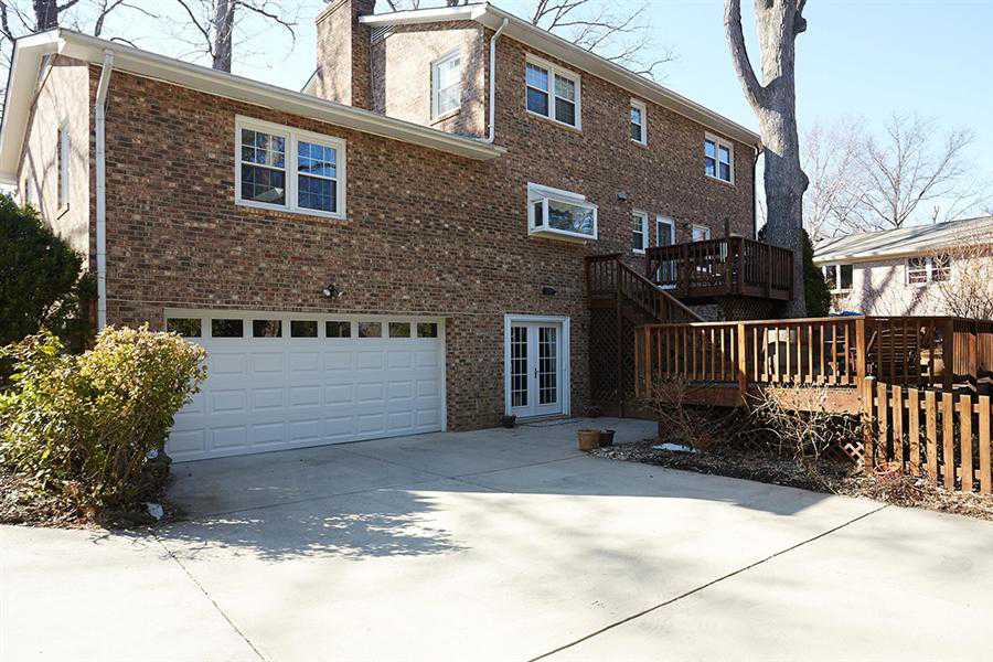 1325 Oberon Way McLean VA 22102