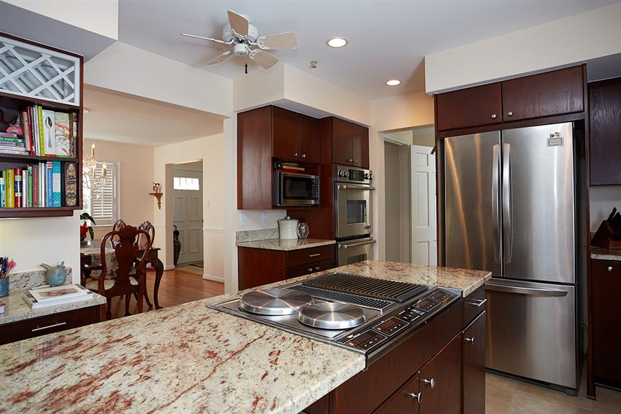 1325 Oberon Way McLean VA 22102