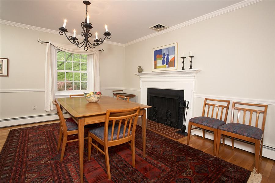 1360 Macbeth St McLean VA 22102