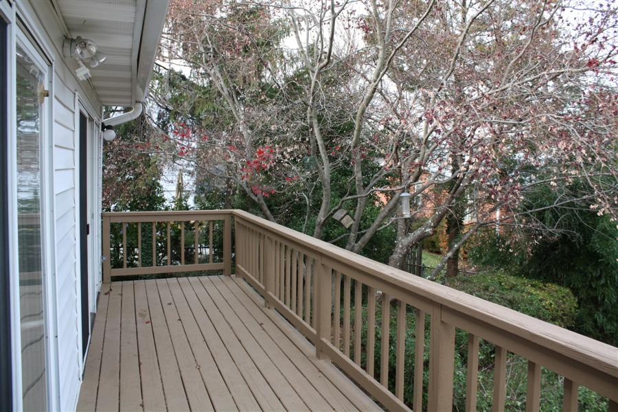 1727 Great Falls St McLean VA 22101