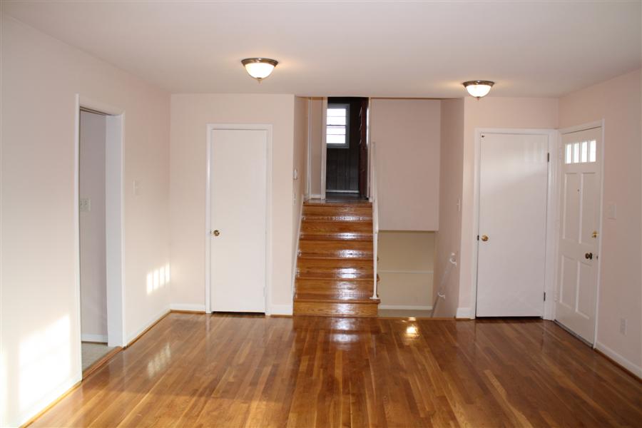 1727 Great Falls St McLean VA 22101