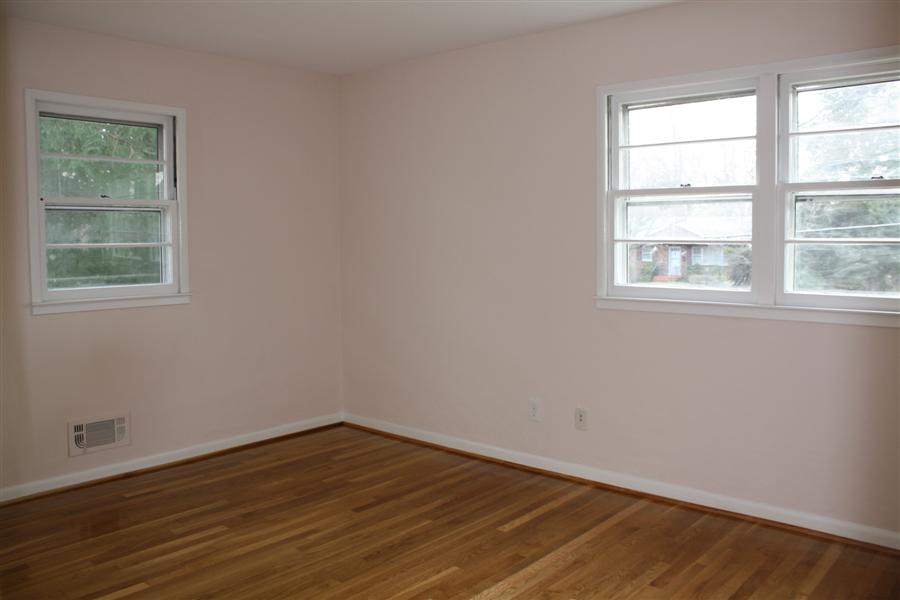1727 Great Falls St McLean VA 22101