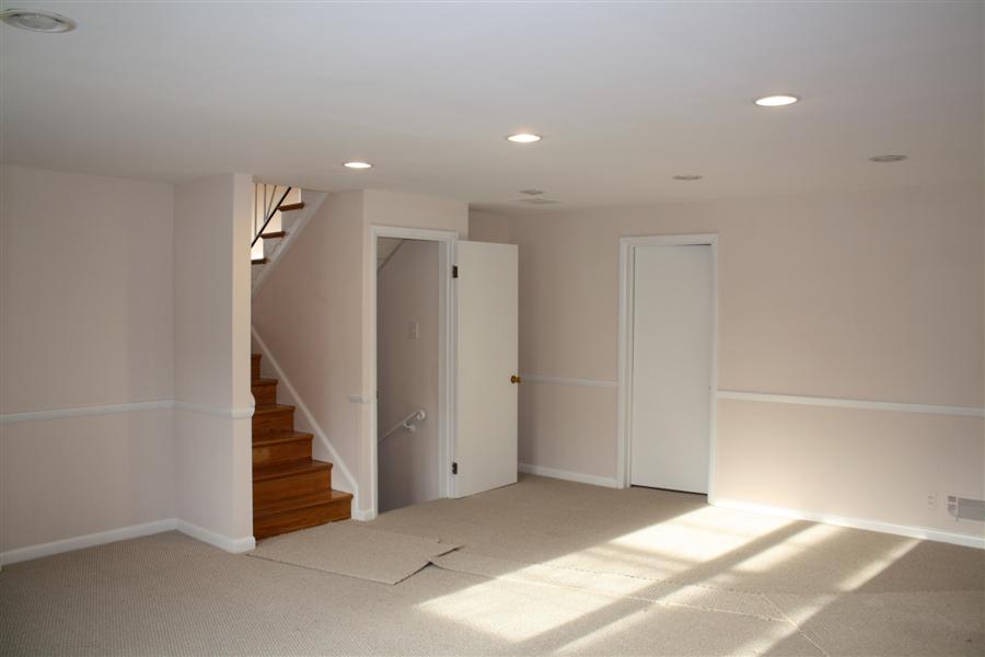 1727 Great Falls St McLean VA 22101