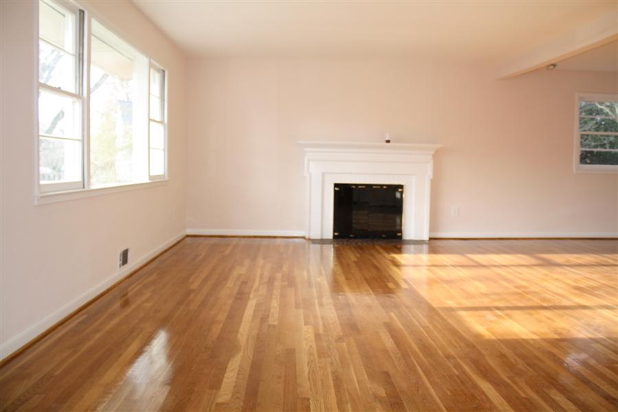 1727 Great Falls St McLean VA 22101