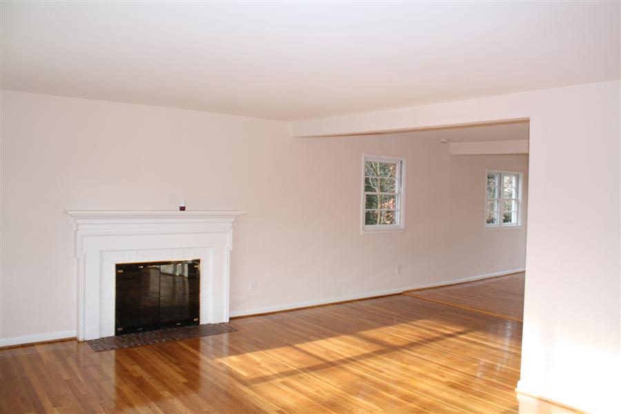 1727 Great Falls St McLean VA 22101