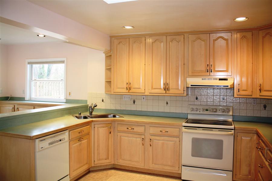 1727 Great Falls St McLean VA 22101