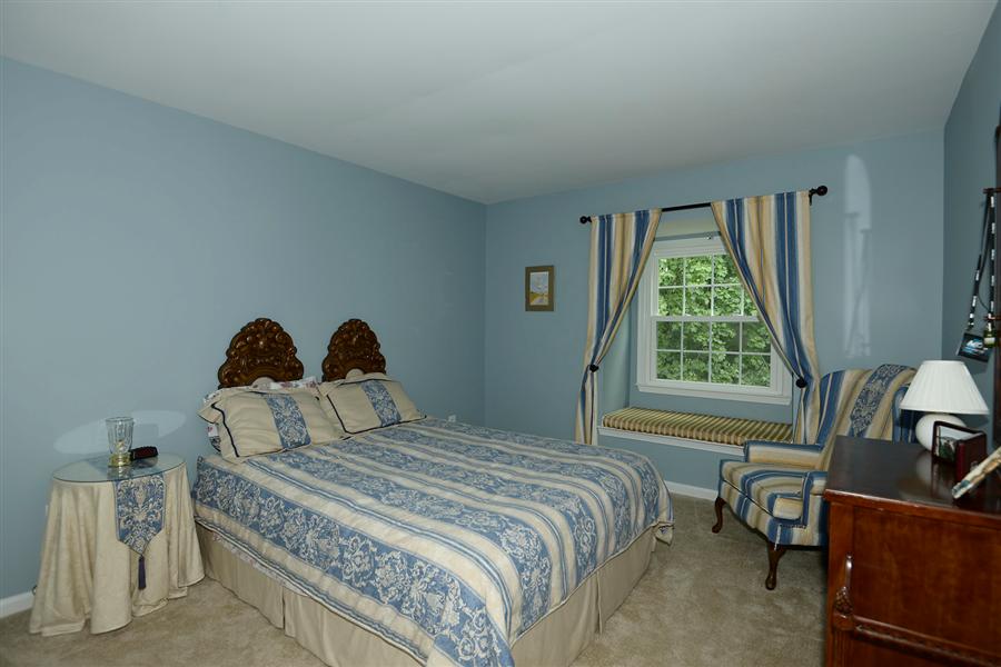 6615 Weatheford Ct McLean VA 22101
