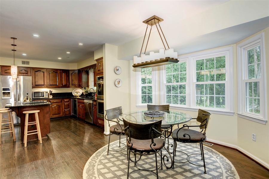 6615 Weatheford Ct McLean VA 22101